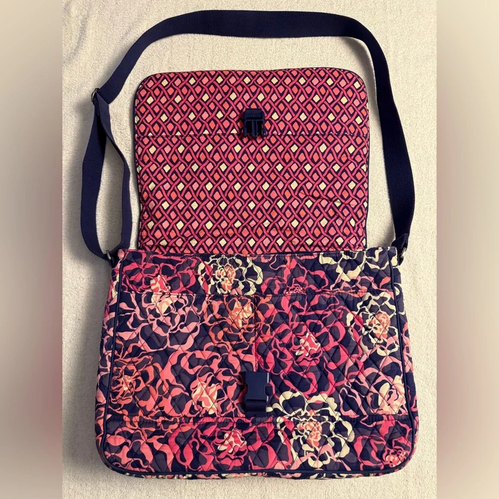 👜 Vera Bradley Quilted Laptop Messenger Bag | Floral Pink Navy | NWT